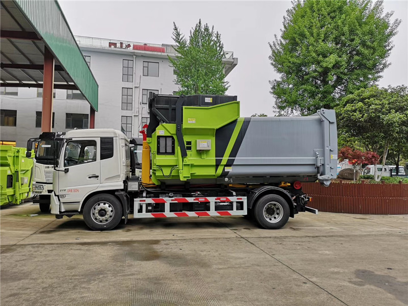 東風天錦16噸車廂可卸式垃圾車（可裝建筑垃圾）